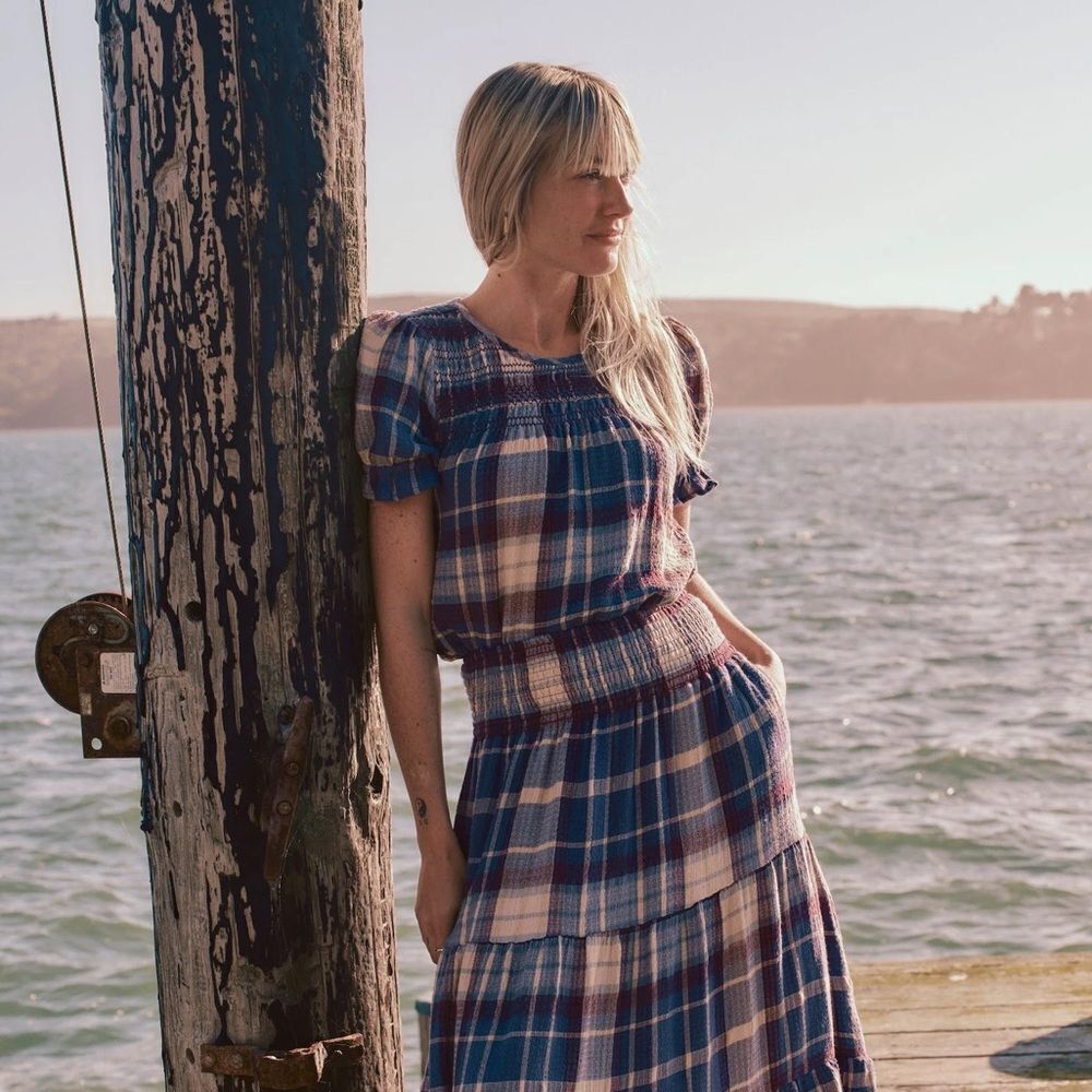 Marine Layer Elena Smocked Top Small